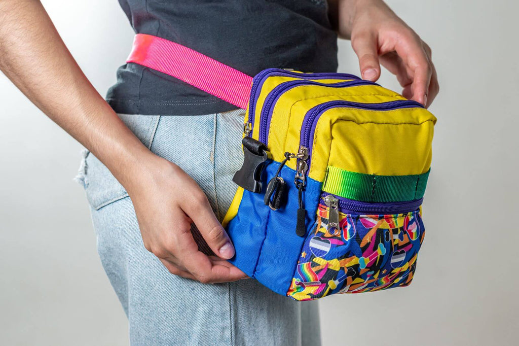 Crossbody Treat Bag – Insulated Dog Training Pouch