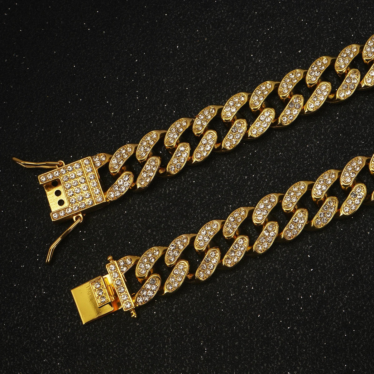 Dog & Cat Diamond Metal Collar with Secure Buckle