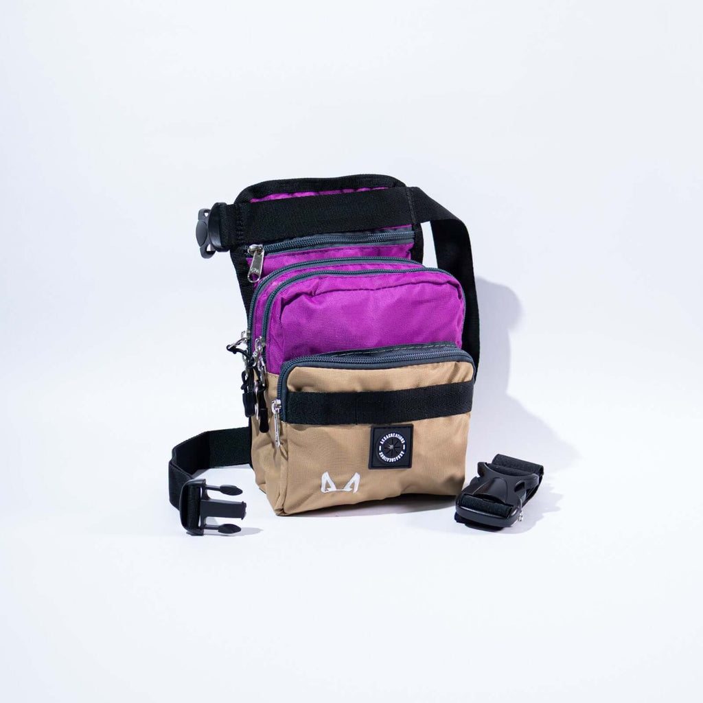 Thigh Treat Bag – Dog Training & Hiking Pouch